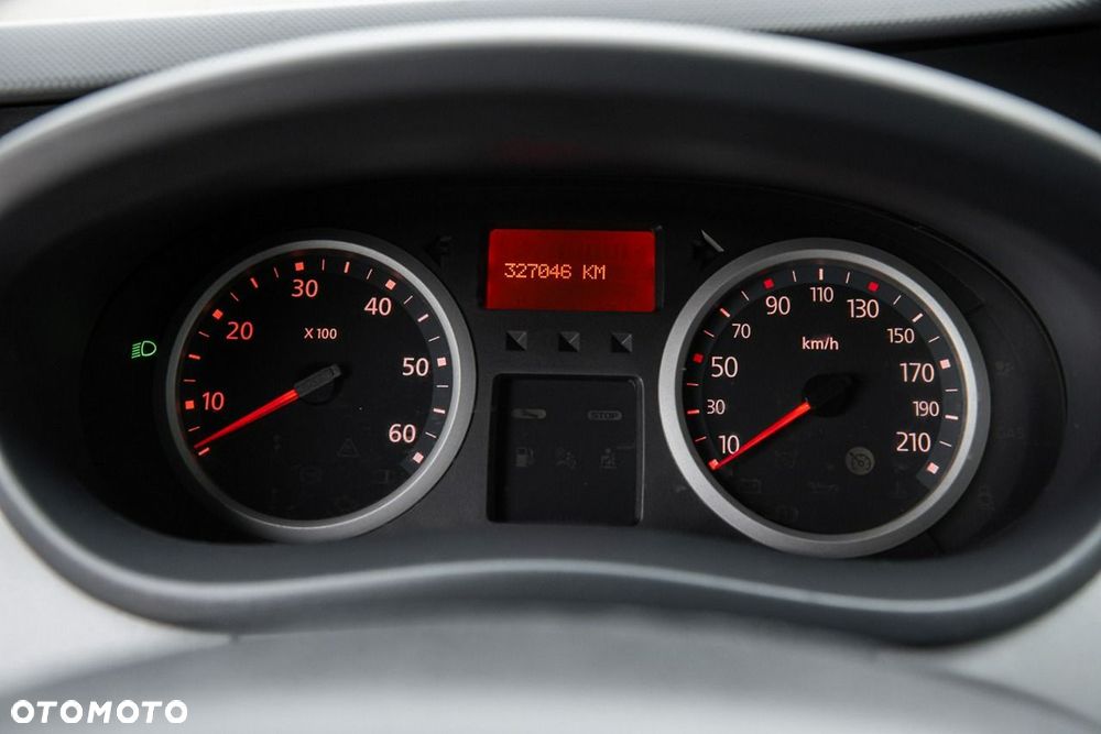 Renault Trafic - 22