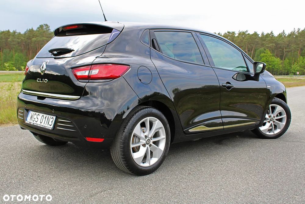 Renault Clio 1.2 16V Limited 2018 - 32