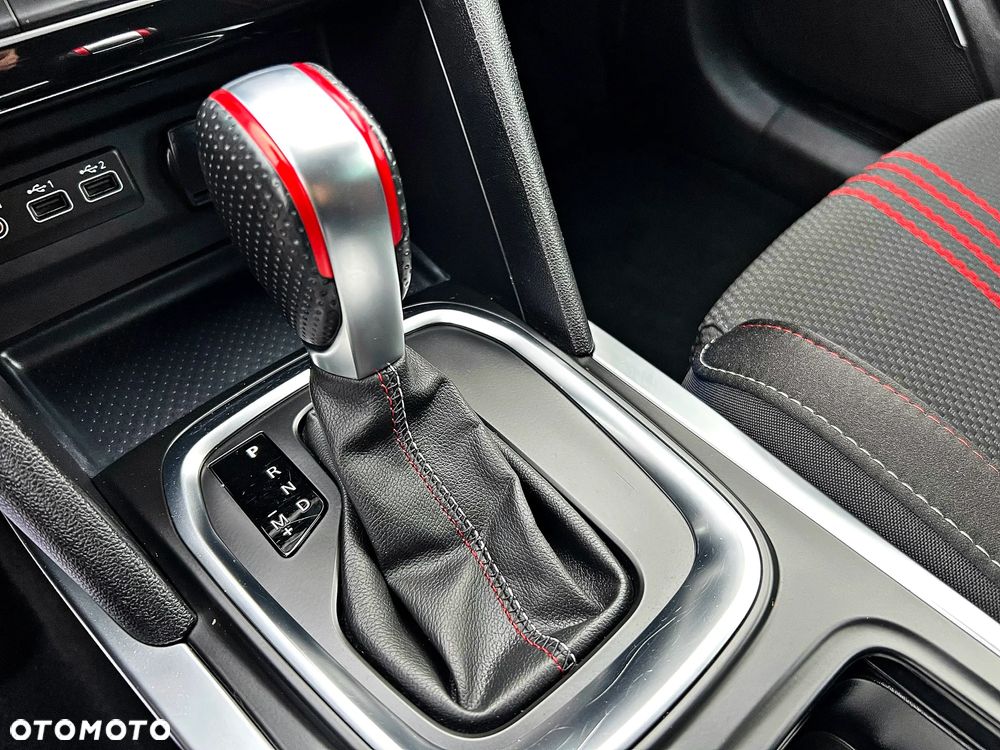 Renault Megane BLUE dCi 115 EDC R.S LINE - 36