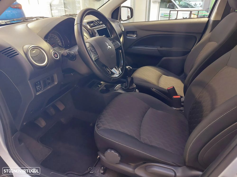 Mitsubishi Space Star 1.2 Intense Connect Edition - 11