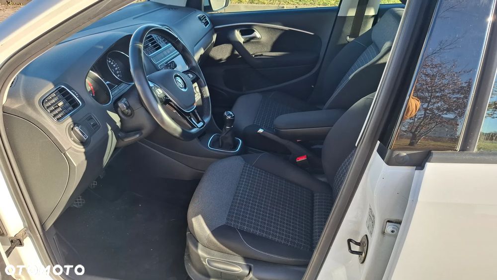 Volkswagen Polo 1.2 TSI Highline - 8