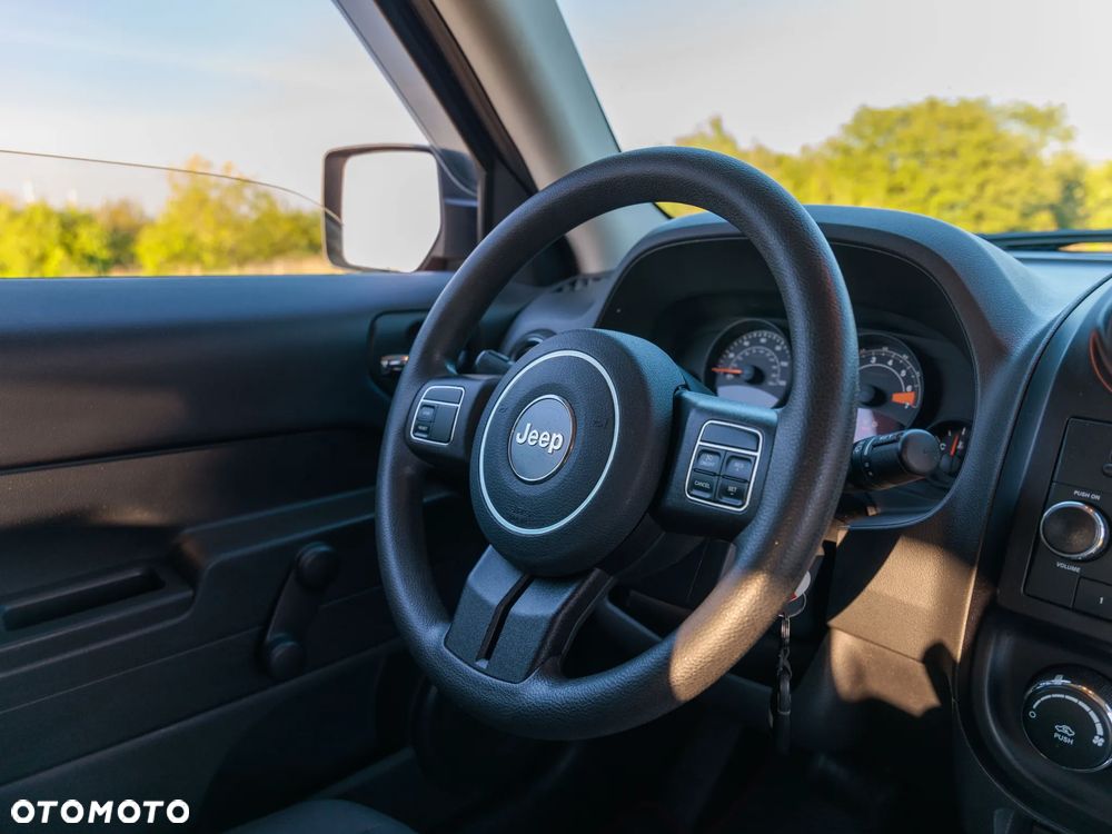 Jeep Patriot - 24