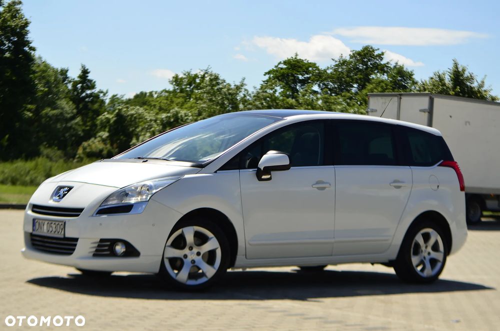 Peugeot 5008 HDI FAP 150 Allure - 3