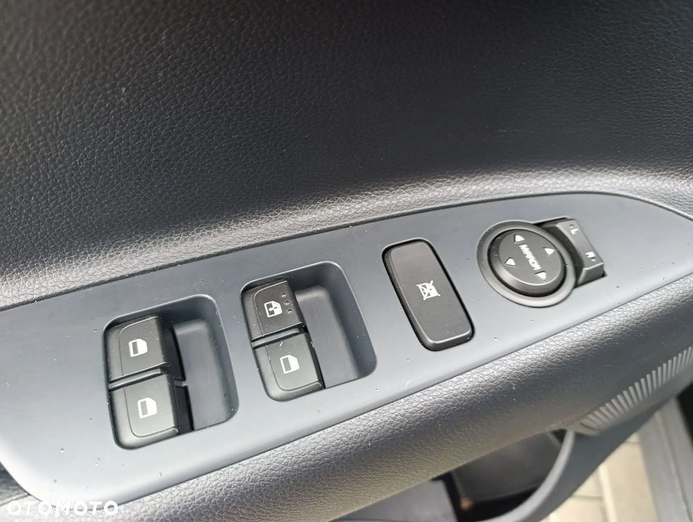 Kia Stonic 1.0 T-GDI M - 9