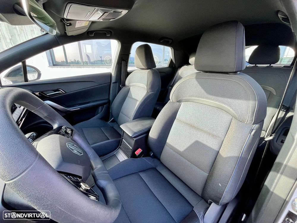 MG MG4 51 kWh Standard - 11