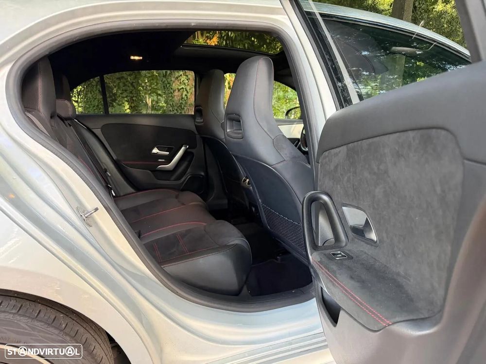 Mercedes-Benz A 180 d AMG Line Aut. - 30