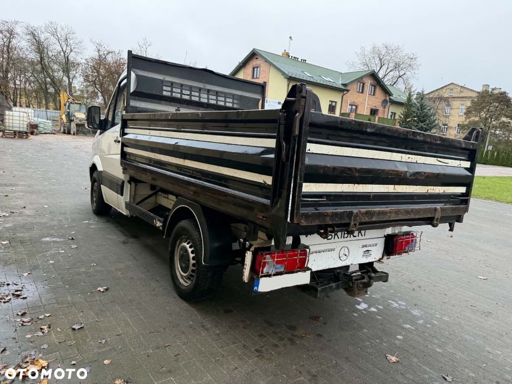 Mercedes-Benz Sprinter - 7