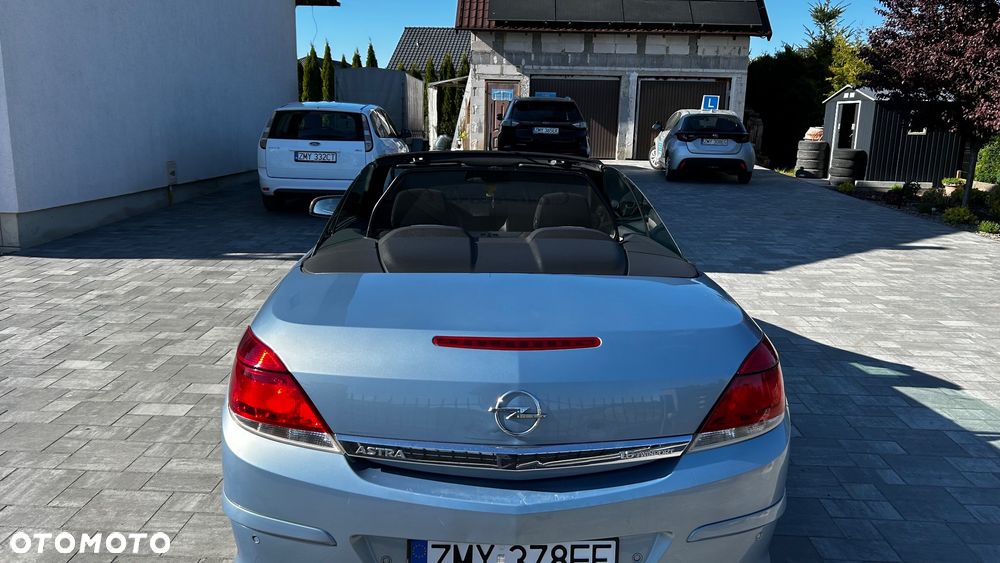 Opel Astra 1.6 Edition - 12