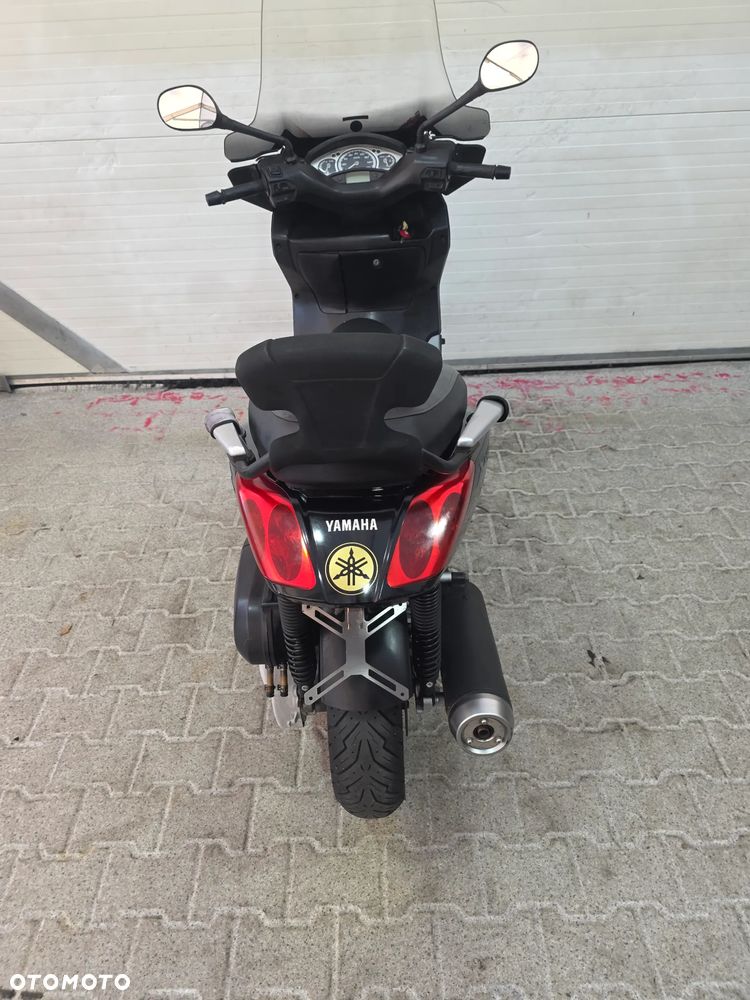 Yamaha X-max - 30