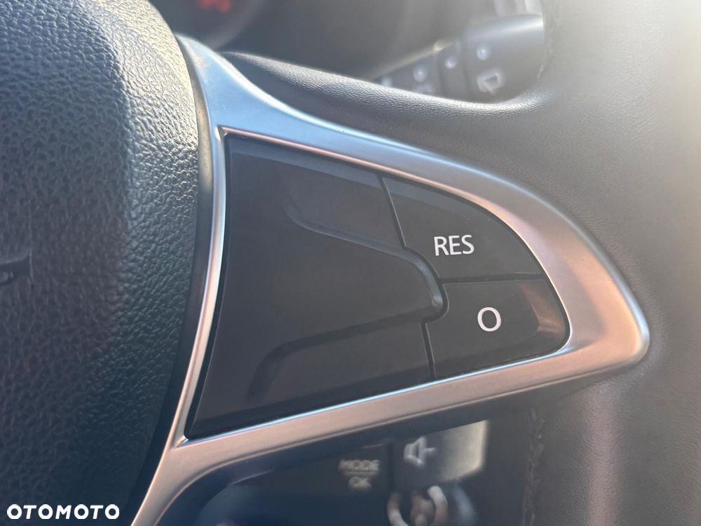 Dacia Logan 1.0 TCe SL Celebration S&S - 16