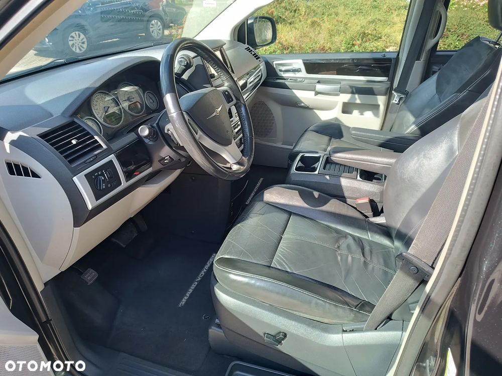 Chrysler Grand Voyager 2.8 CRD Automatik Limited - 9