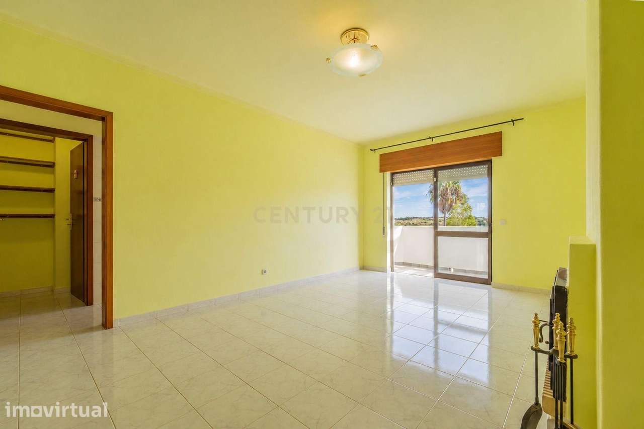 Apartamento T2 em Estômbar, Lagoa - Oportunidade Única! - Grande imagem: 4/19