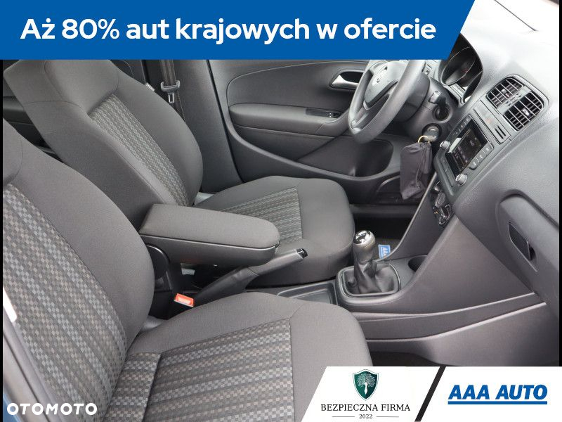 Volkswagen Polo - 10