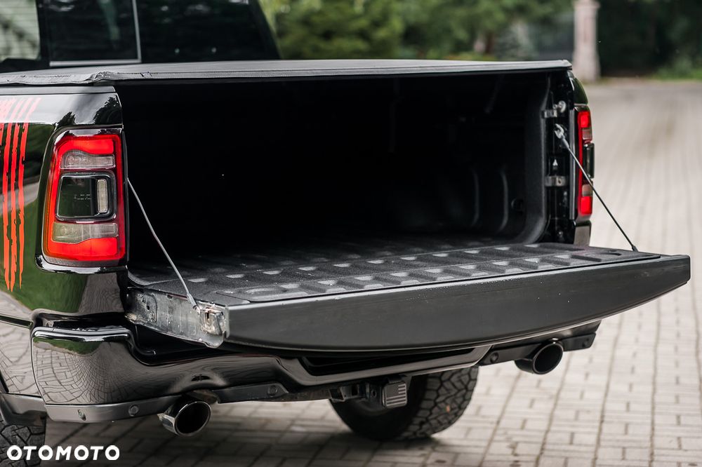 Dodge RAM 5.7 4x4 - 11