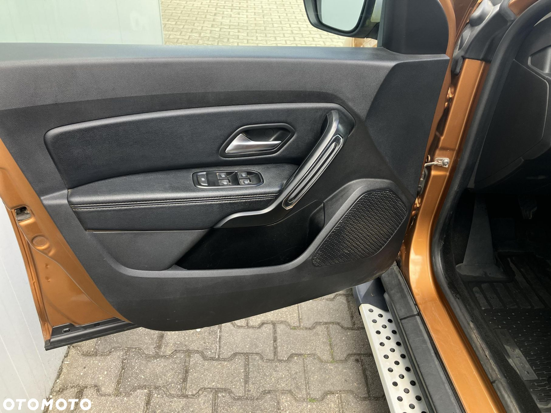 Dacia Duster 1.6 SCe Prestige - 10
