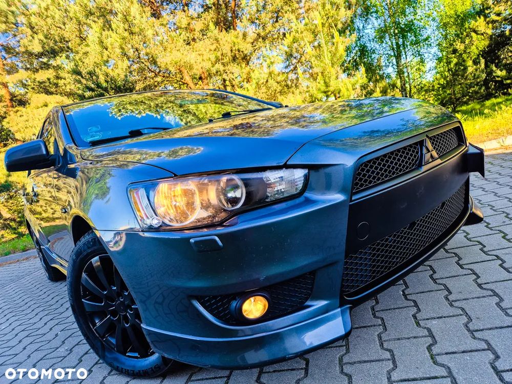 Mitsubishi Lancer 1.8 Intense - 3