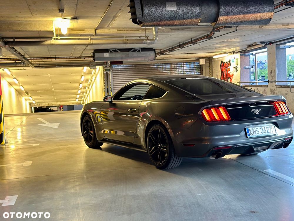 Ford Mustang 2.3 EcoBoost - 6