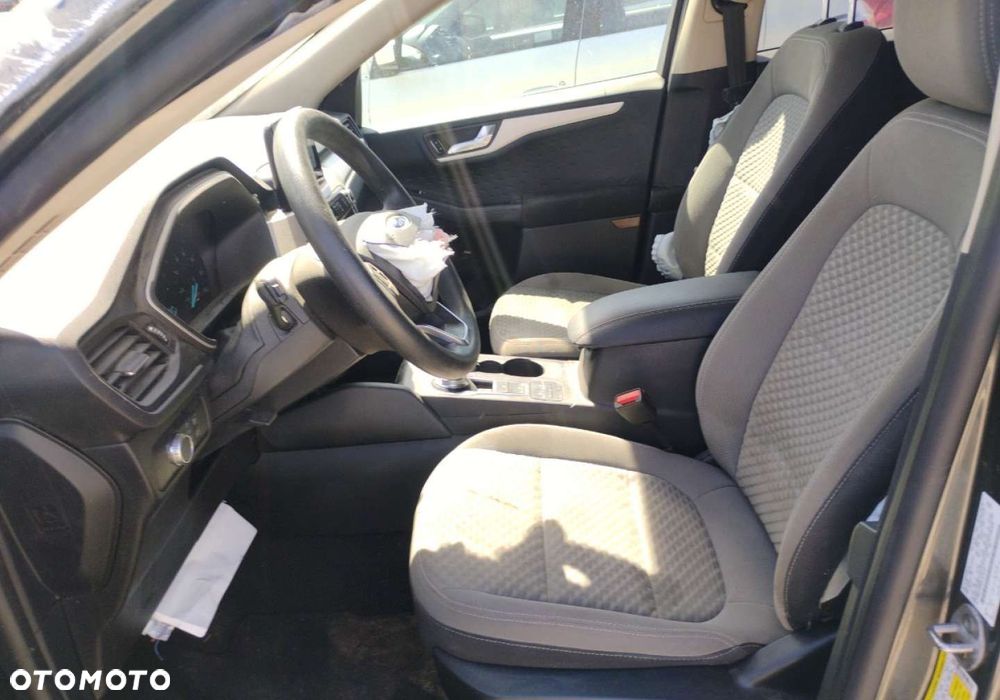 Ford Escape - 8