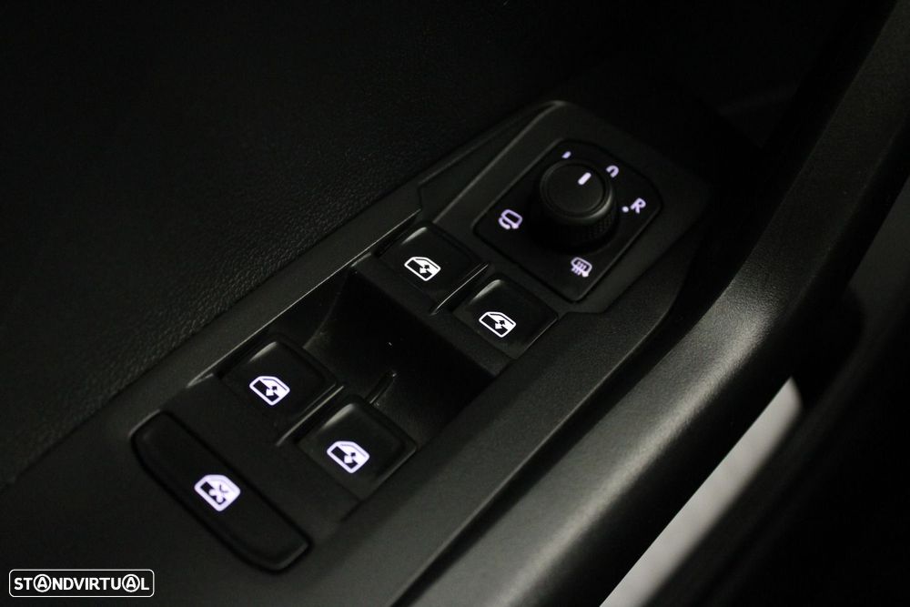 VW T-Cross 1.0 TSI Life - 25