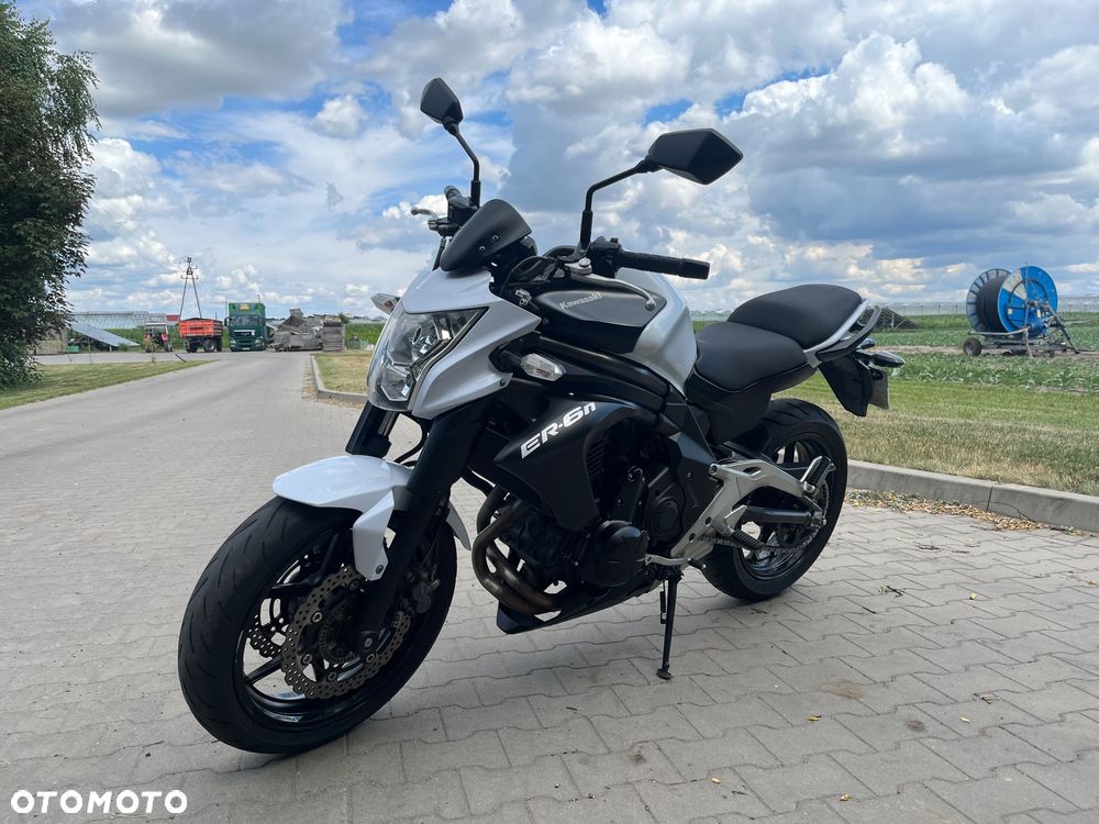Kawasaki ER - 4