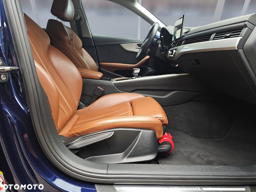 Audi A4 Allroad - 13