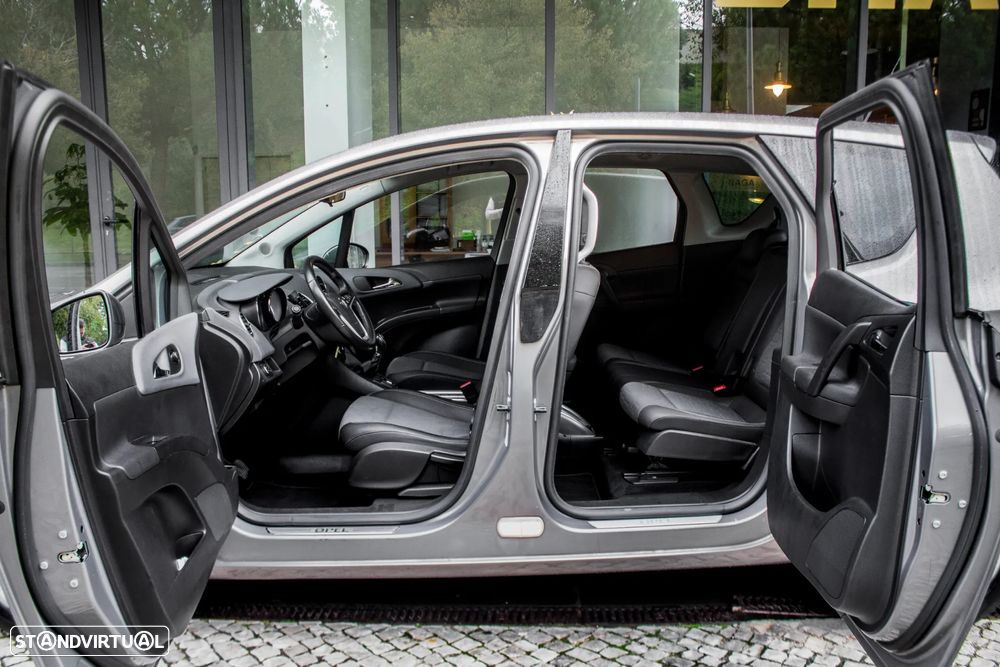 Opel Meriva 1.3 CDTI enjoy S/S - 25