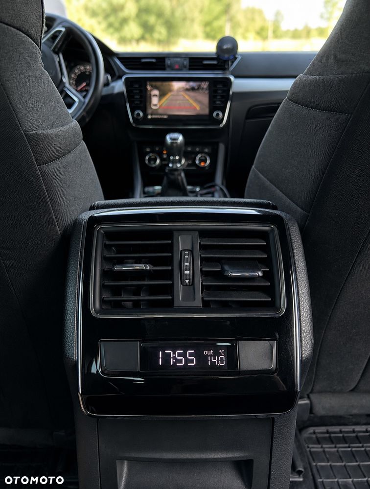 Skoda Superb 2.0 TDI Ambition - 7