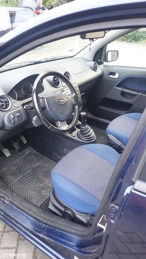 Ford Fiesta 1.4 TDCI - 1