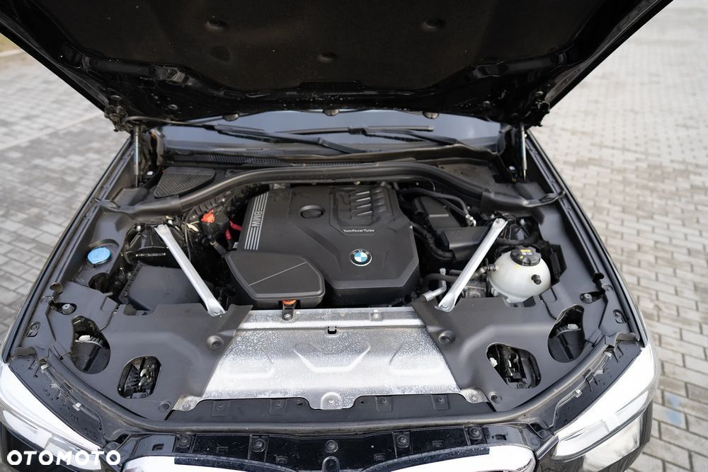 BMW X3 xDrive20i Luxury Line - 3