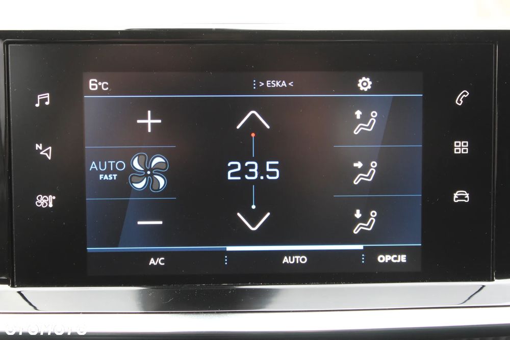 Peugeot 2008 BlueHDi 110 Allure Pack - 21