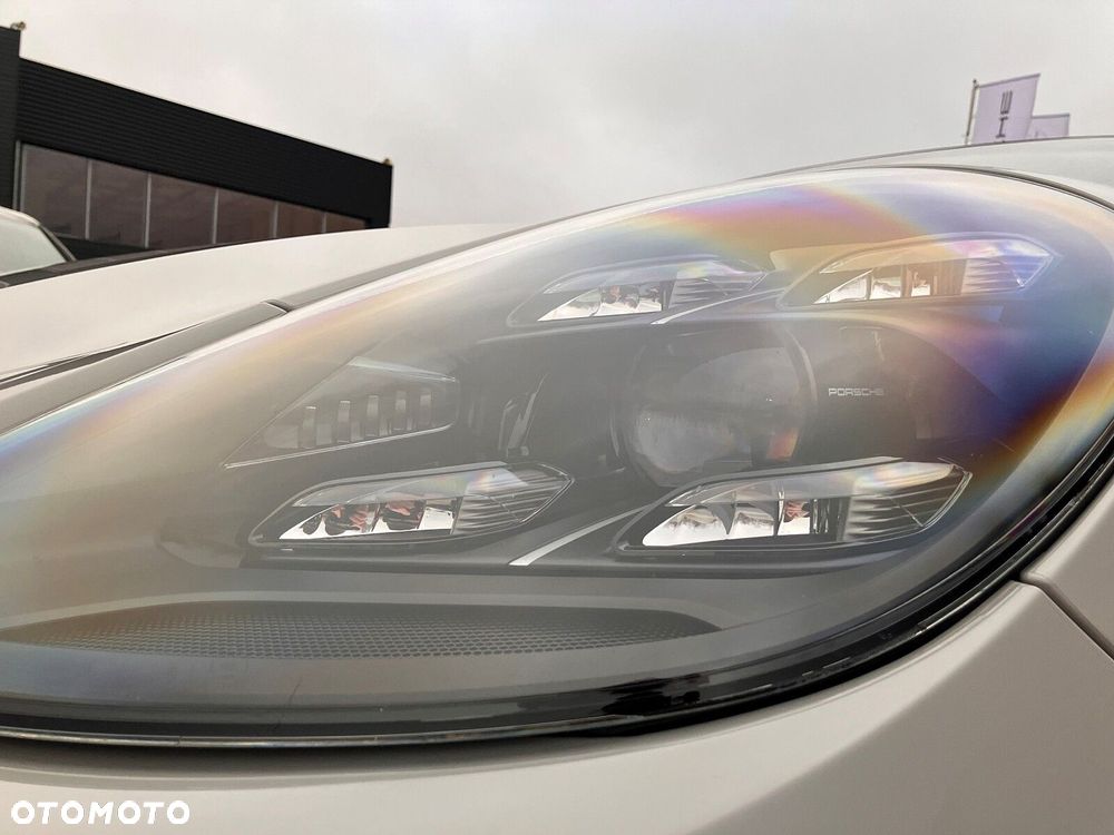 Porsche Panamera - 10