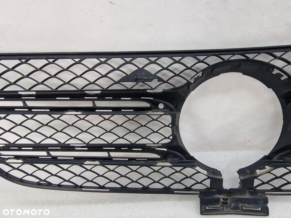 MERCEDES GLE W166 AMG POD KAMERE 15- ATRAPA / GRILL PRZEDNI PRZÓD , NR A1668880260 , NR AUKCJI N799 - 16