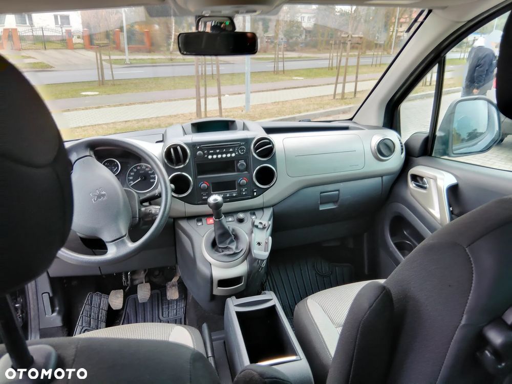 Peugeot Partner 120 VTi Family - 25