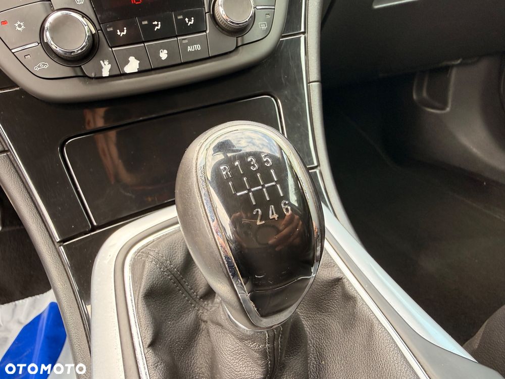 Opel Insignia 2.8 T V6 Cosmo 4x4 - 19