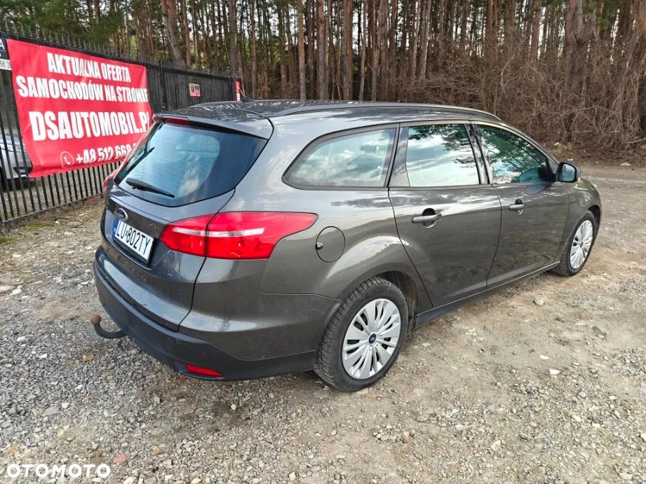 Ford Focus SW 1.5 TDCi SYNC Edition - 6