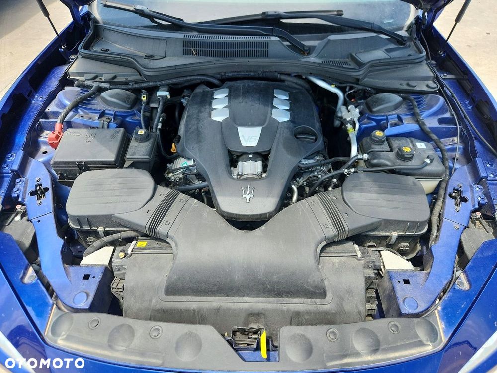 Maserati Ghibli - 11