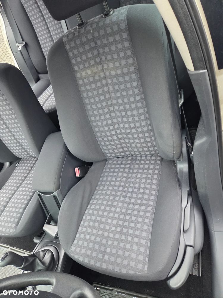 Renault Megane 1.6 16V Privilege - 13