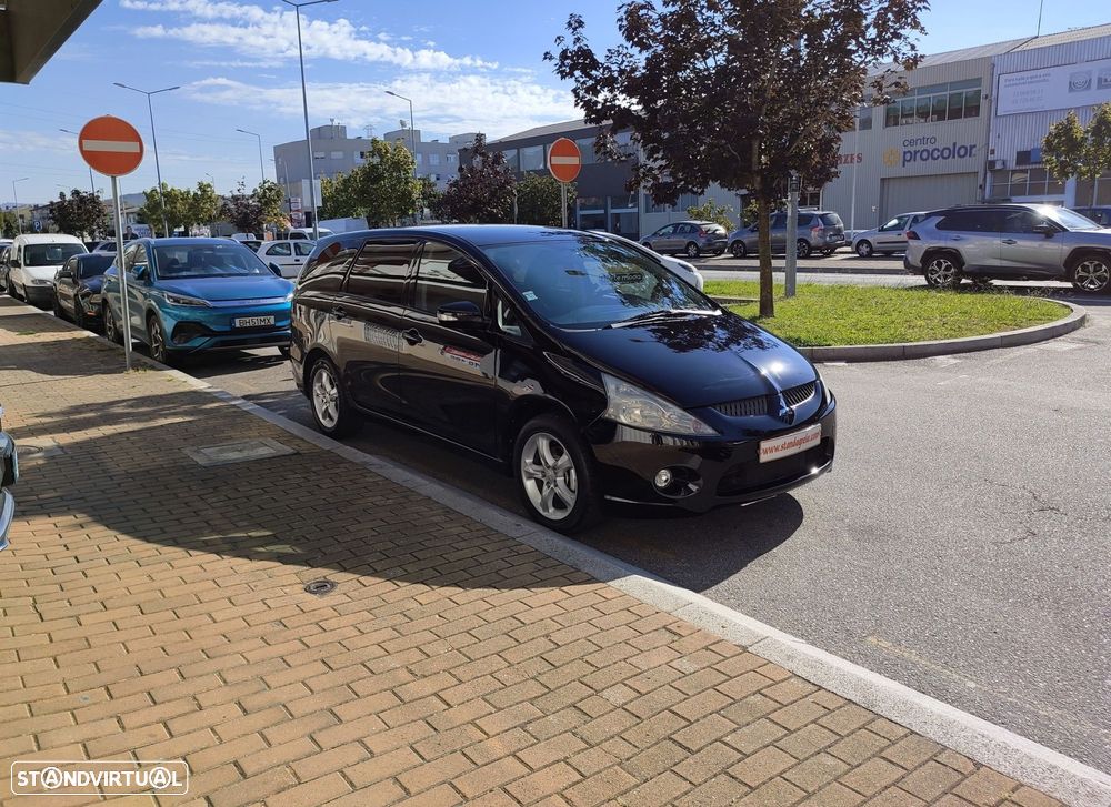 Mitsubishi Grandis 2.0 DI-D Sport - 3