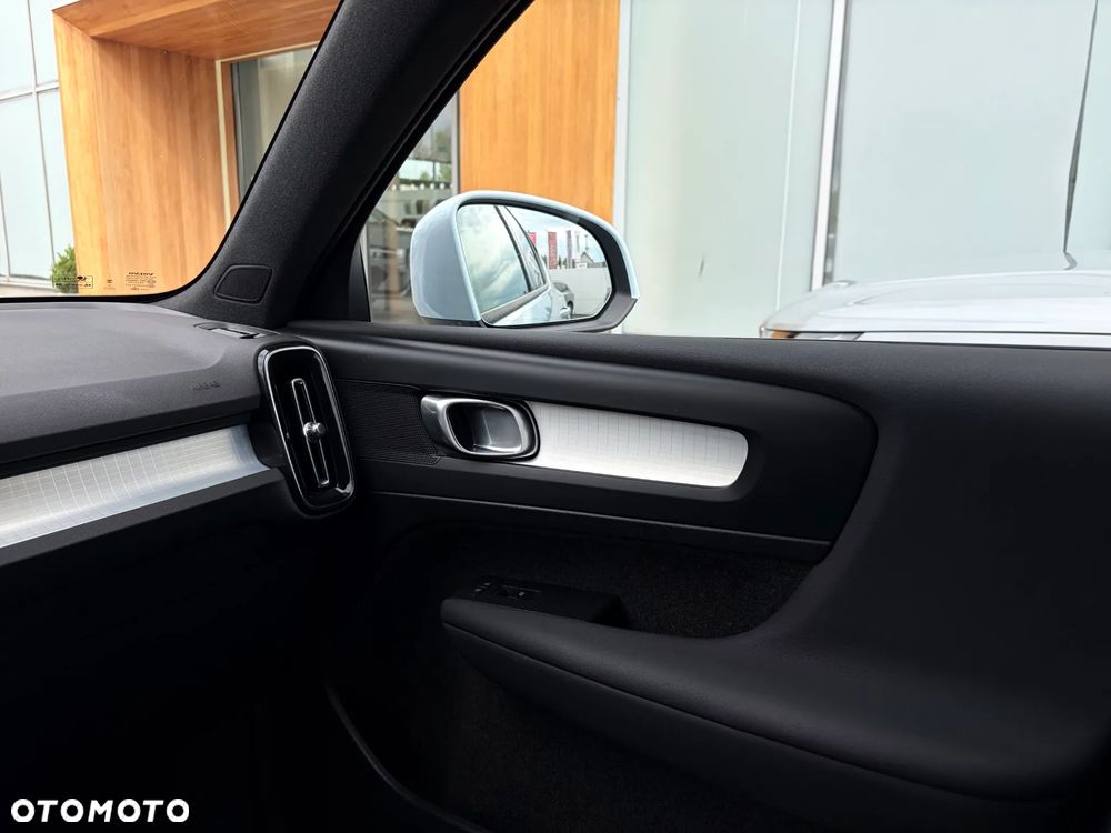 Volvo XC 40 B3 Core - 15