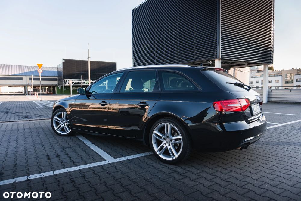 Audi A4 Avant 2.0 TDI DPF Attraction - 13