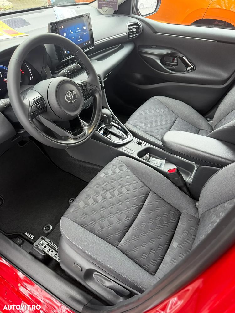 Toyota Yaris 1.5 116 CP HEV Dynamic - 9