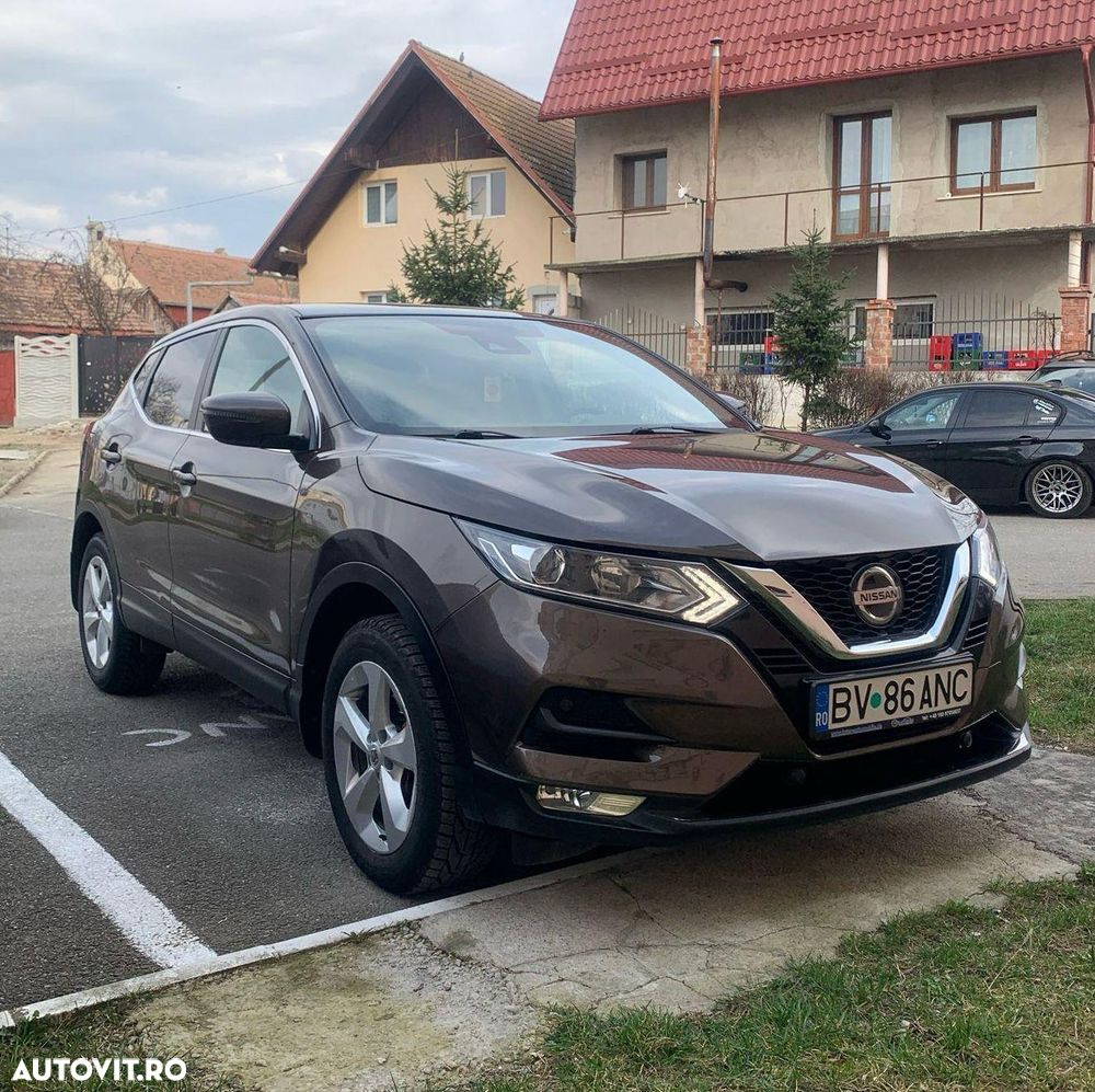 Nissan Qashqai - 1