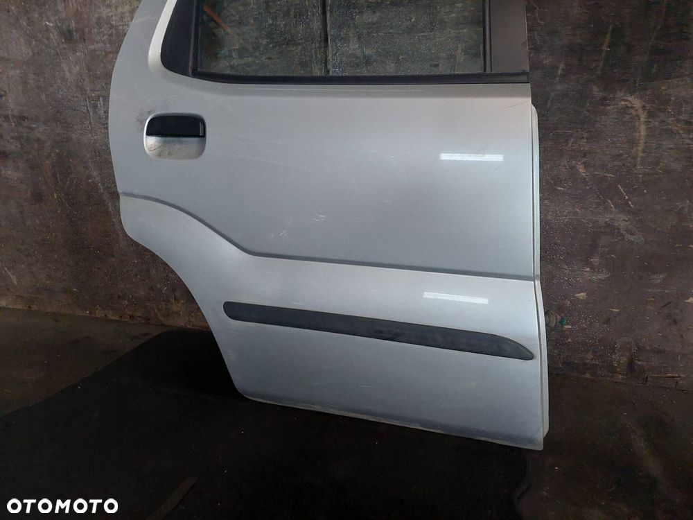 DRZWI KOMPLETNE PRAWY TYŁ SUZUKI IGNIS I 5D Z2S - 4