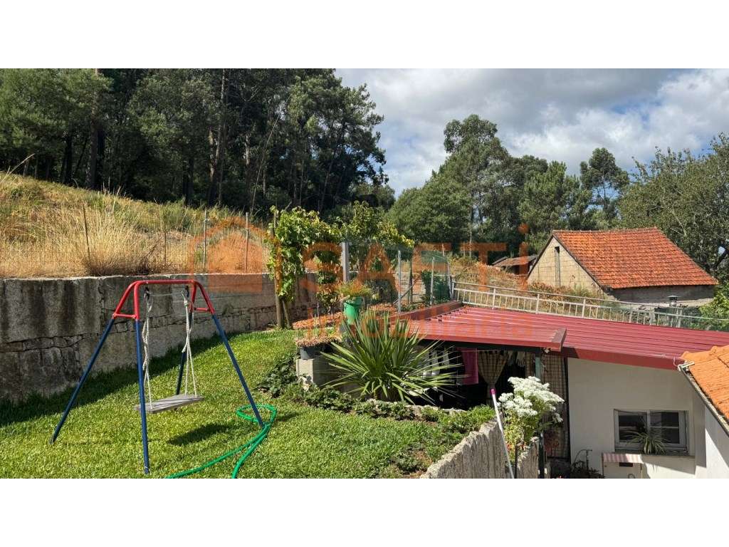 CASA T2 PARA VENDA TODA MOBILADA A 15 MINUTOS DE MONÇÃO - Grande imagem: 3/22