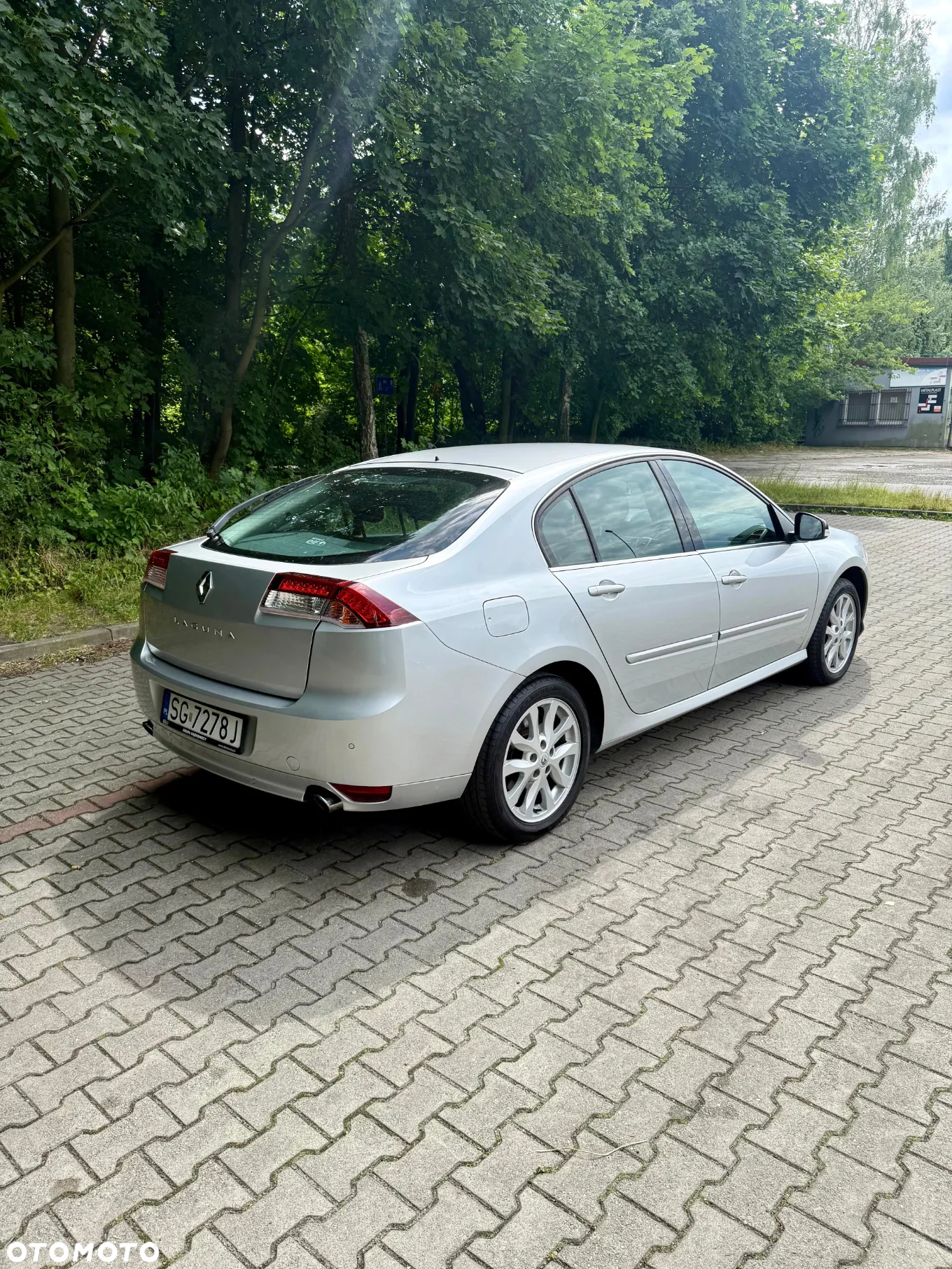 Renault Laguna 2.0 DCi Dynamique - 4