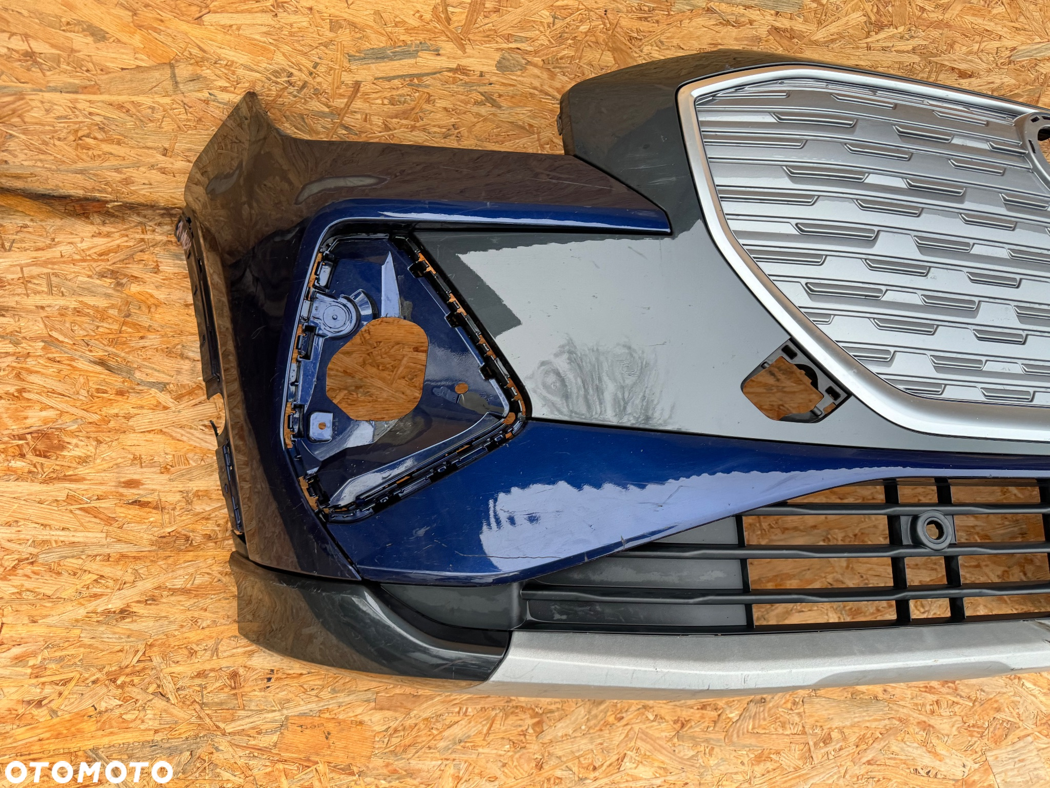 ZDERZAK PRZÓD PRZEDNI AUDI Q4 E-TRON GRILL RAMKA LISTWA NAROŻNIK PRAWY LEWY SPOILER DÓŁ KRATKA  89A807725A 89A807438 89A807437 89A807061A 89A807683 89A807733 89A853653A ORYGINAŁ - 11