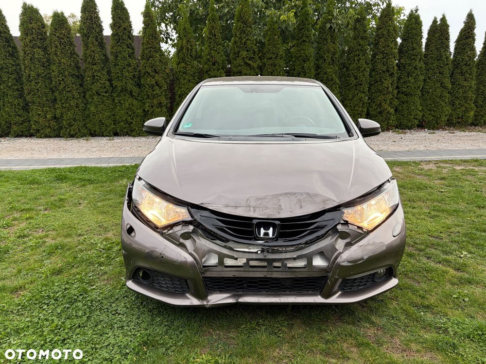 Honda Civic 1.8 i-VTEC Executive 40 Jahre Edition - 3
