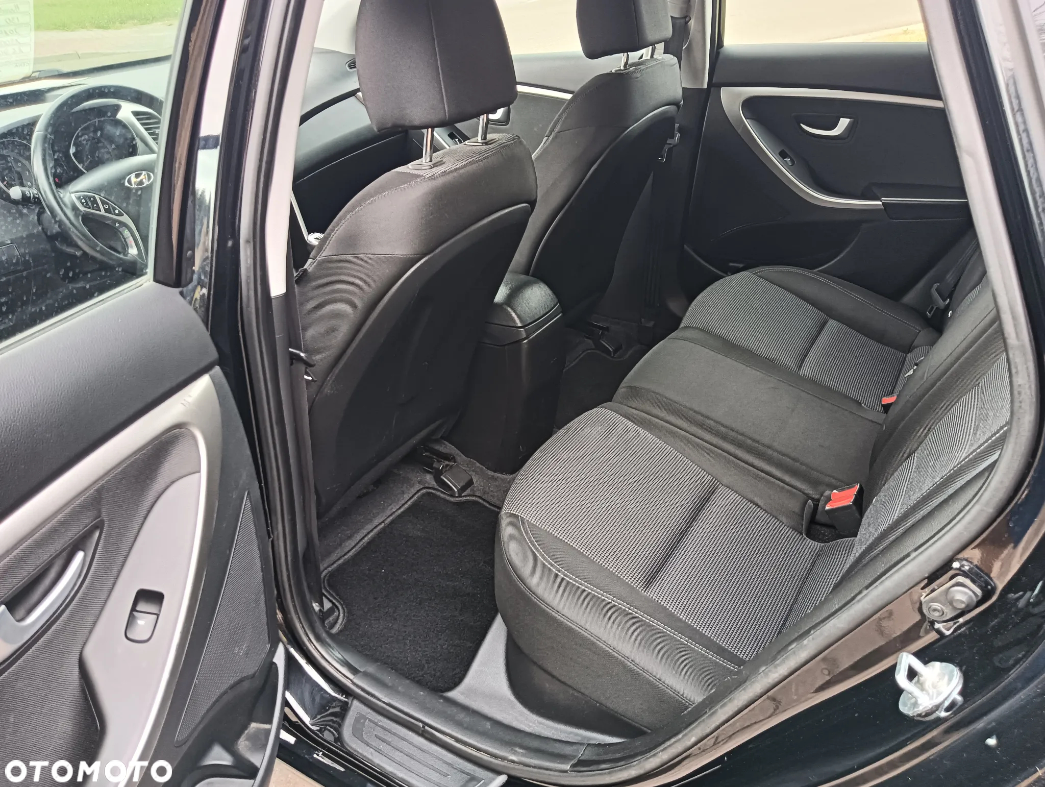 Hyundai i30 1.6 Comfort - 21