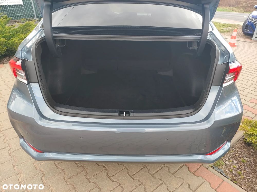 Toyota Corolla 1.8 Hybrid Comfort - 16