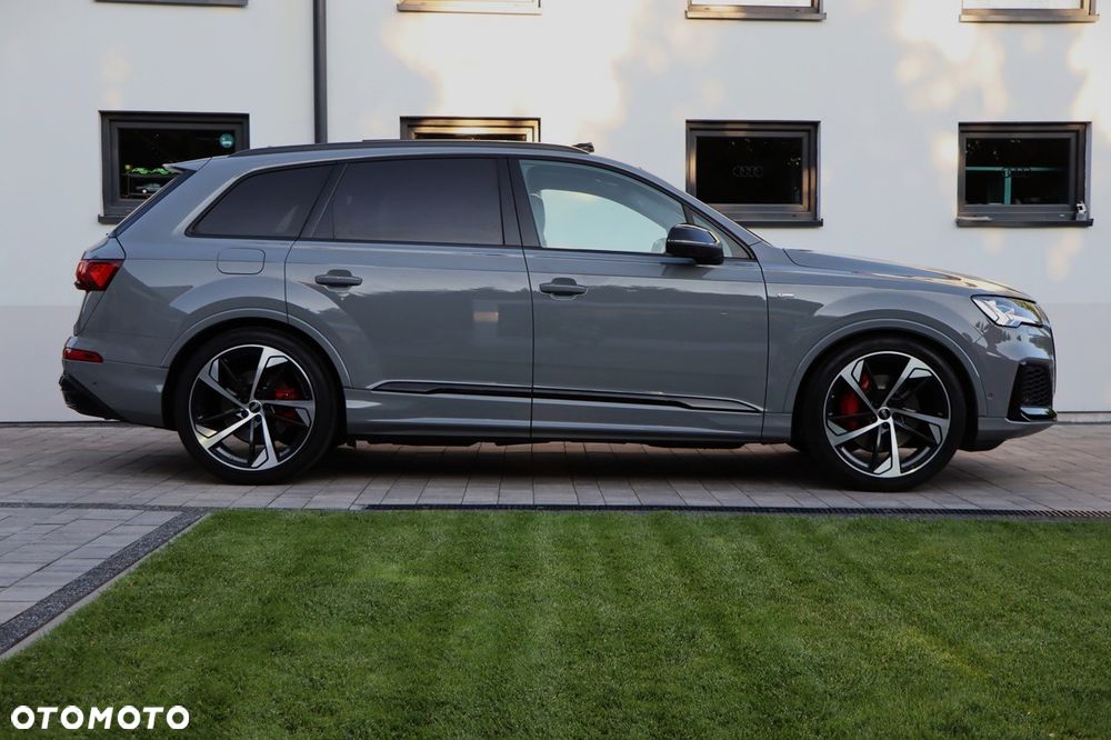 Audi Q7 55 TFSI quattro tiptronic competition plus - 11